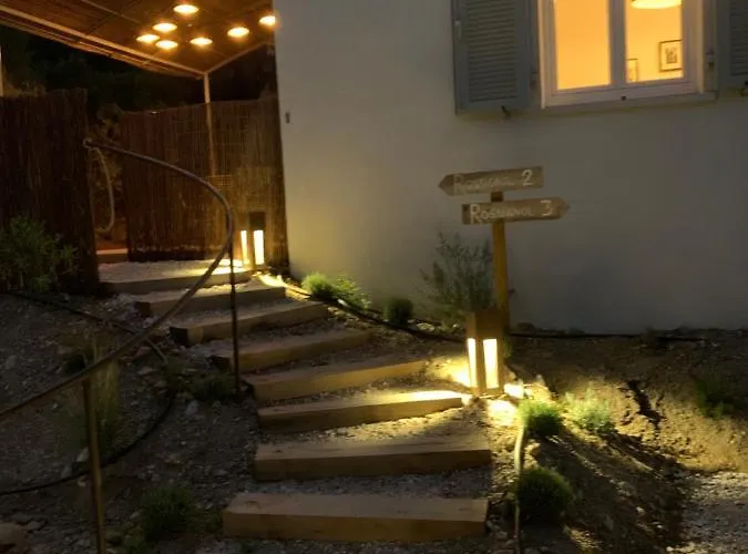 Le Rossignol 2, Aiguebelle * לה לבאנדו